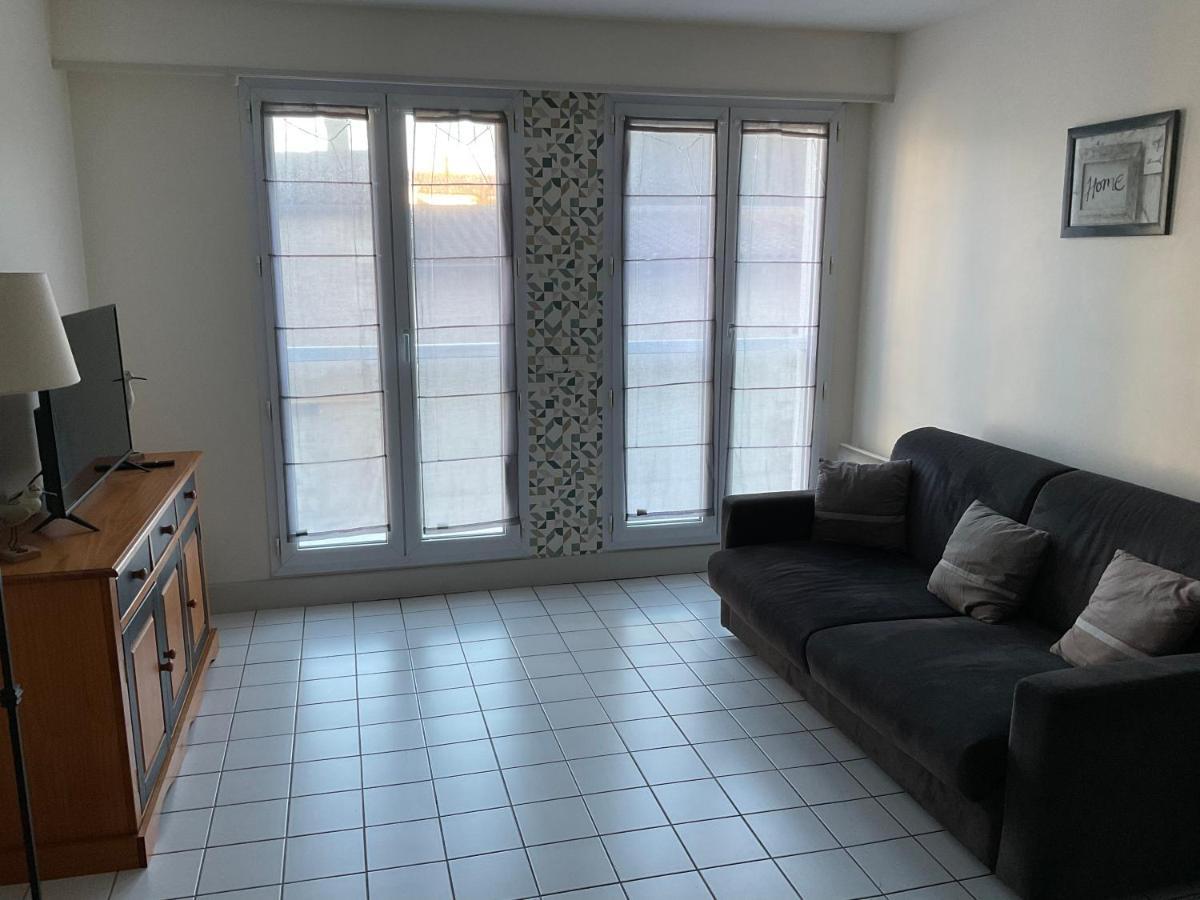 Appartement centre ville près du port avec parking et wifi La Rochelle  Esterno foto